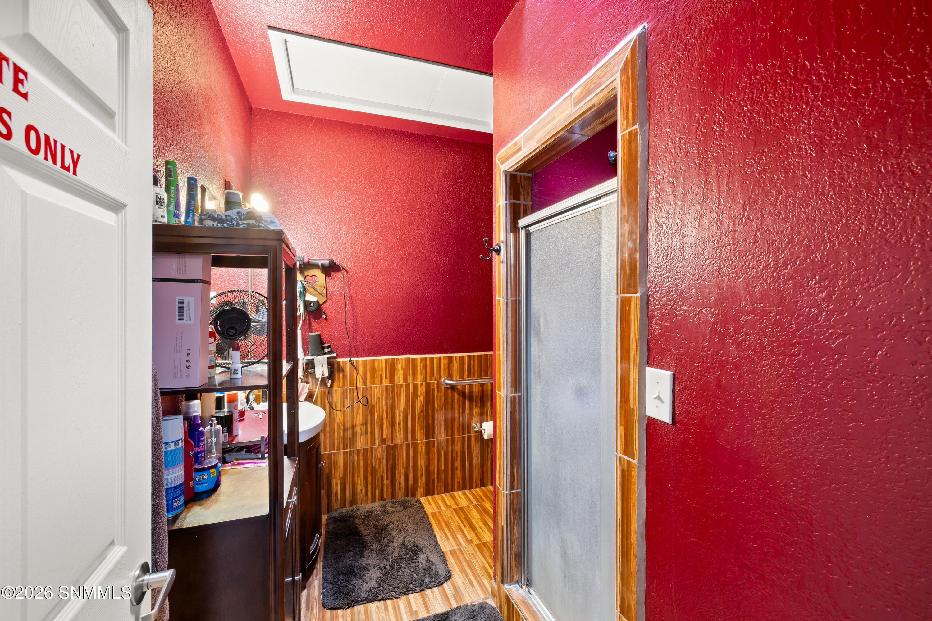 1695 N Main Street Property Photo 8