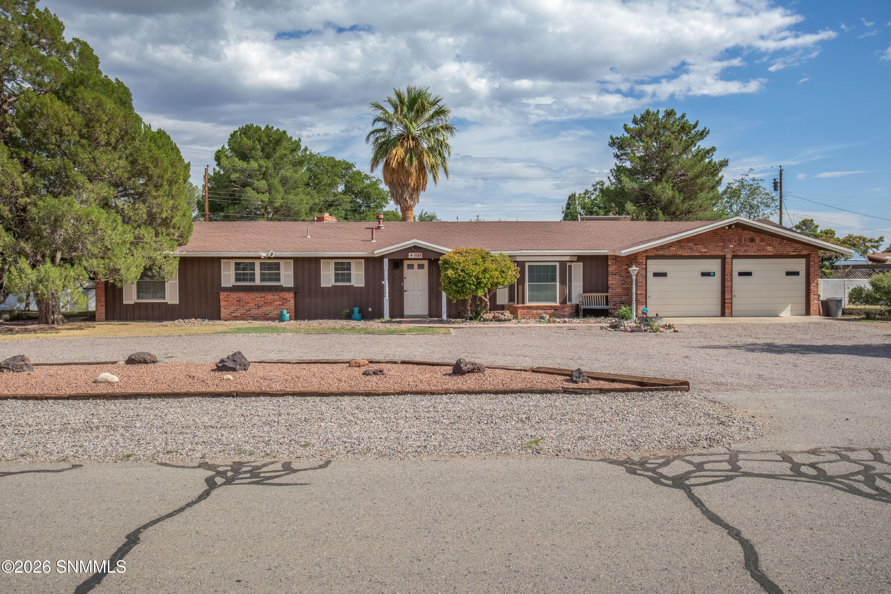 1509 San Andres Drive Property Photo 2