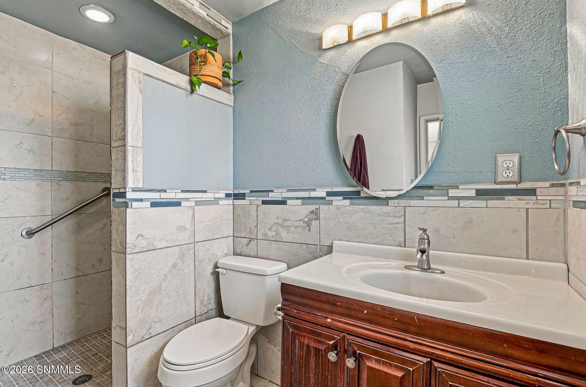 450 Milton Avenue Property Photo 36