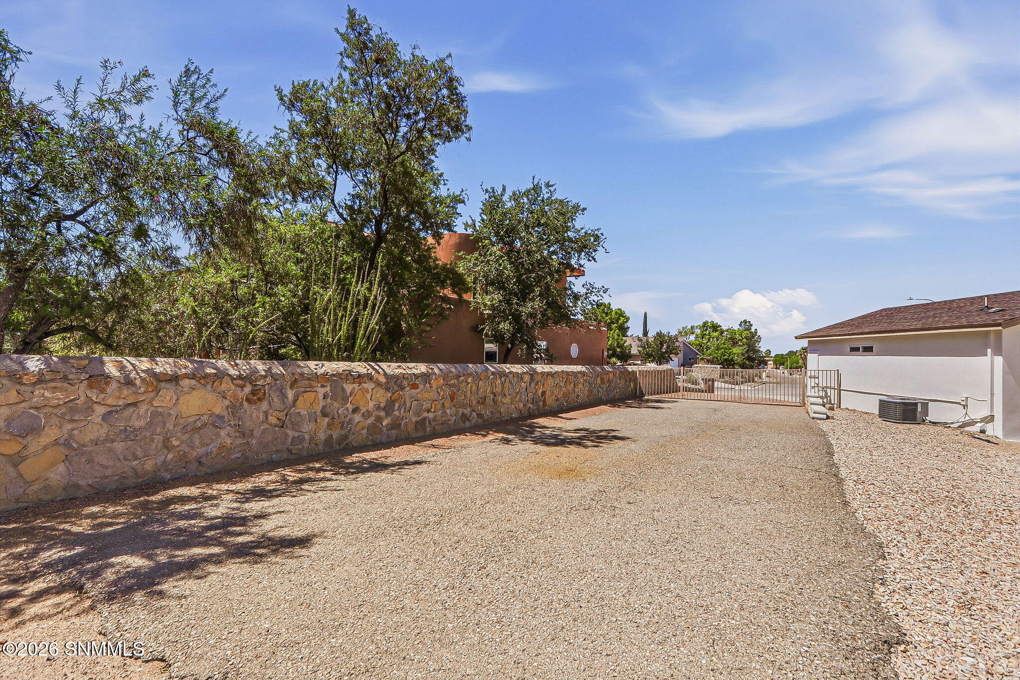 3365 Chimney Rock Road Property Photo 11