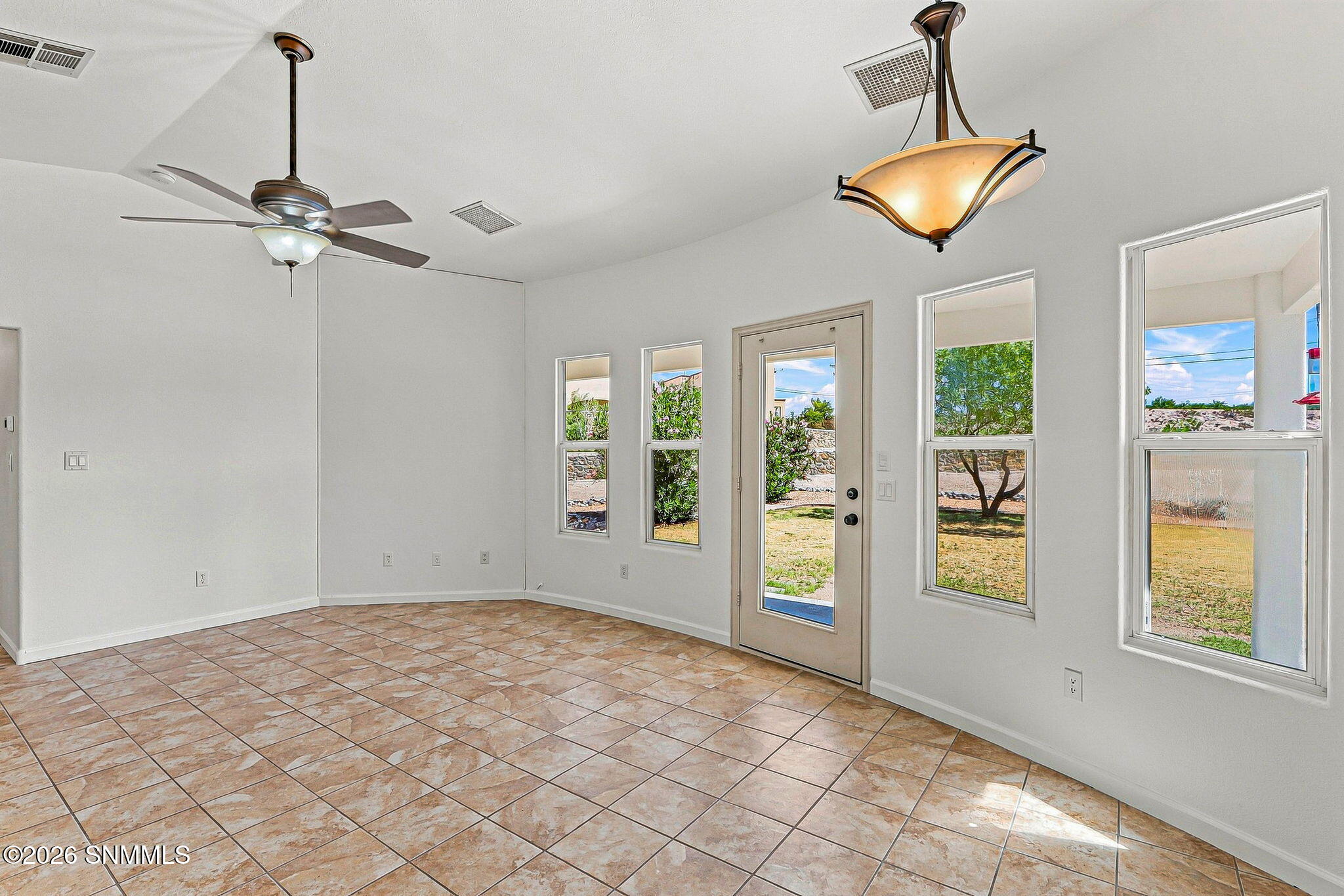 3365 Chimney Rock Road Property Photo 17