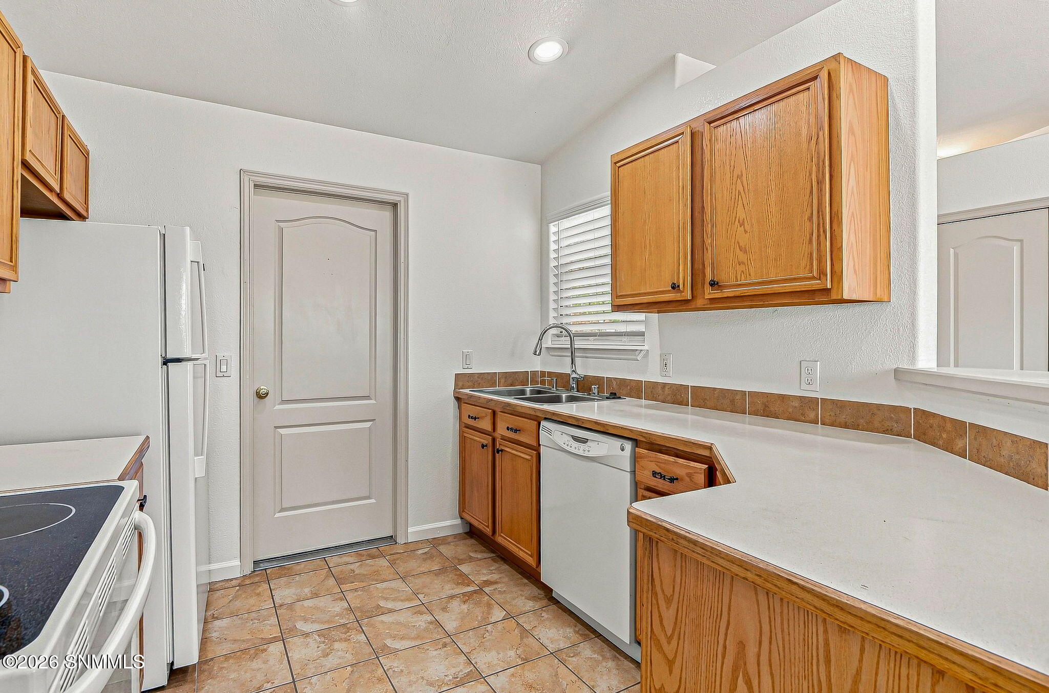 3365 Chimney Rock Road Property Photo 39
