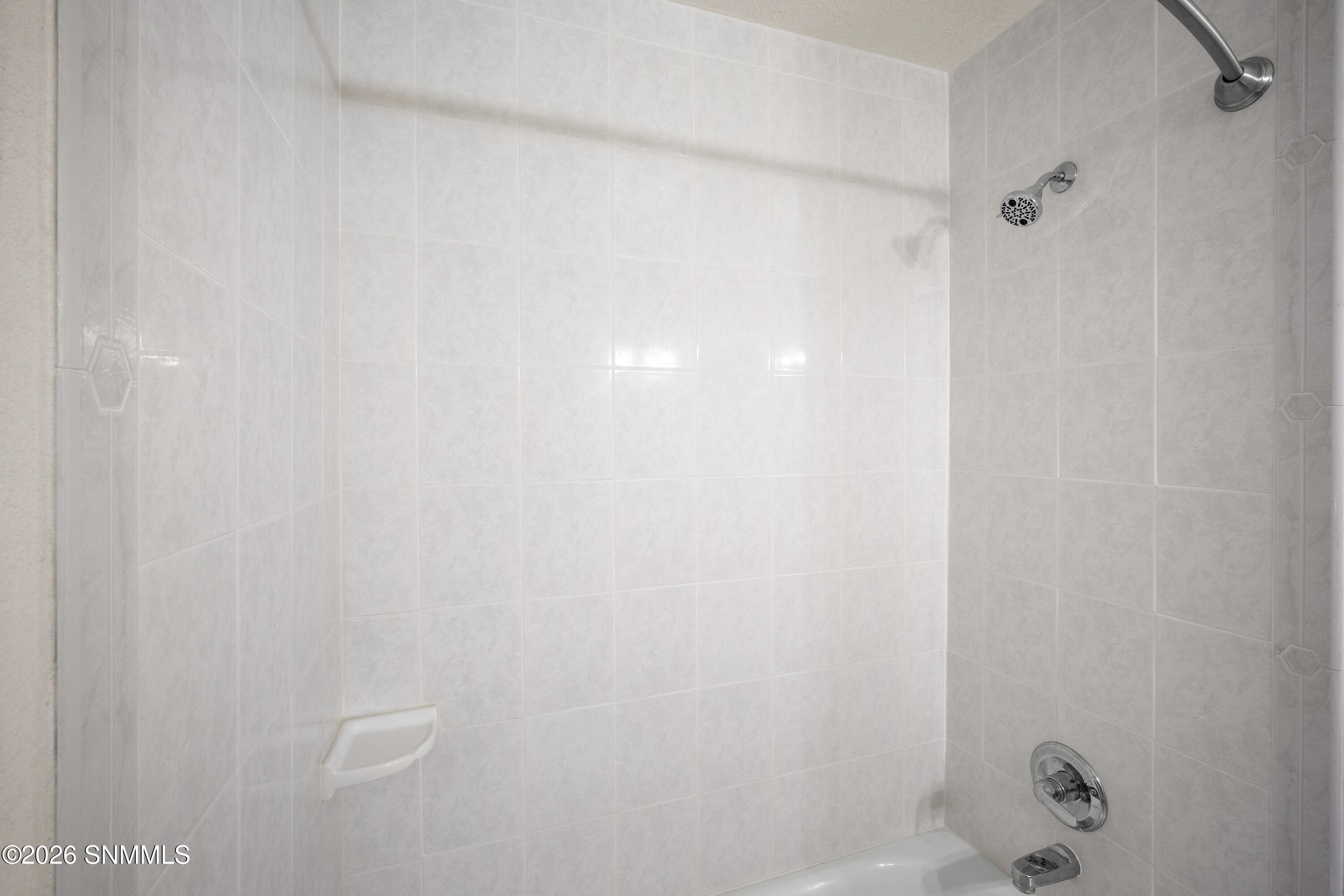 2123 Benton Avenue Property Photo 27