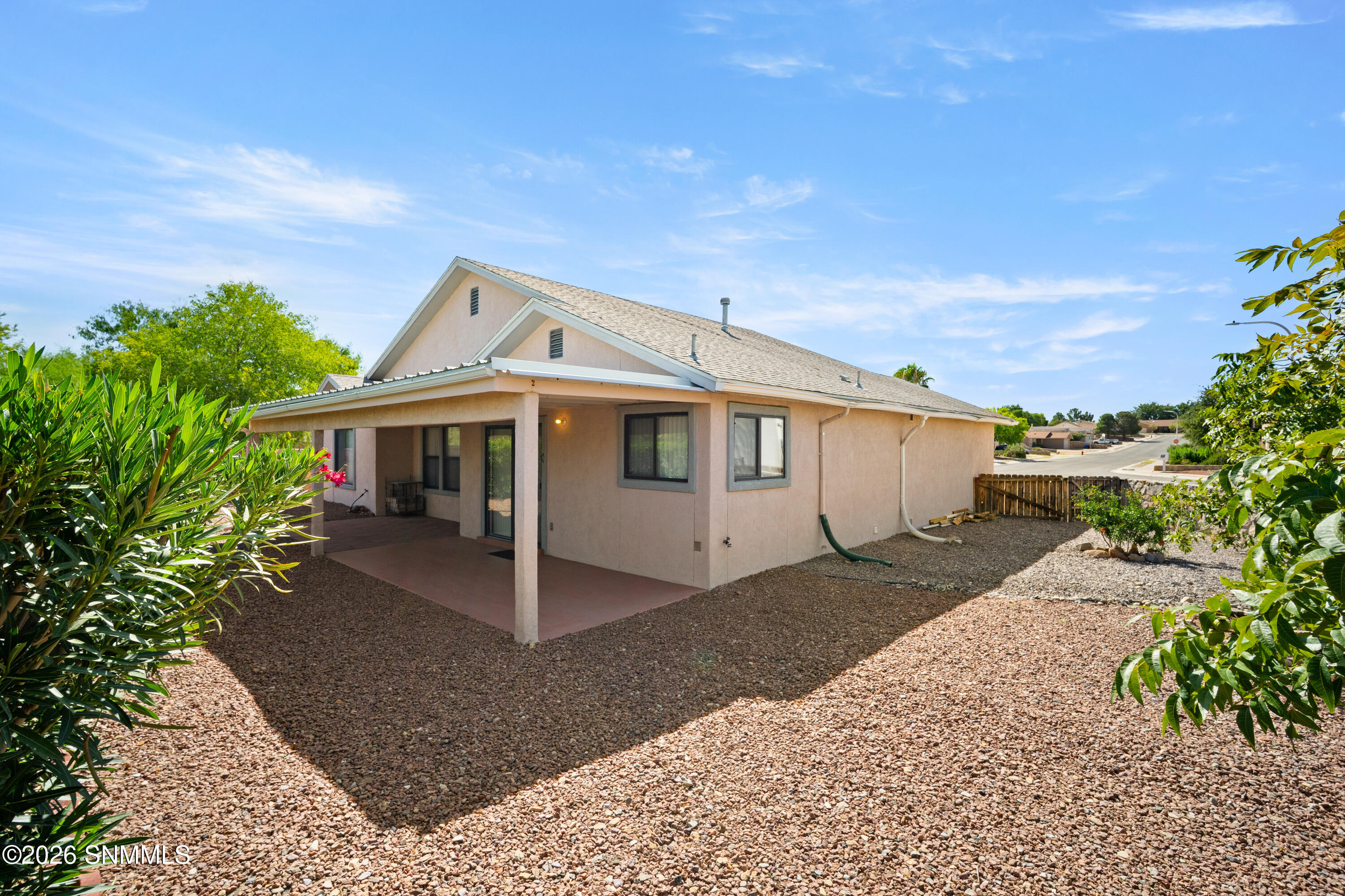 2123 Benton Avenue Property Photo 35