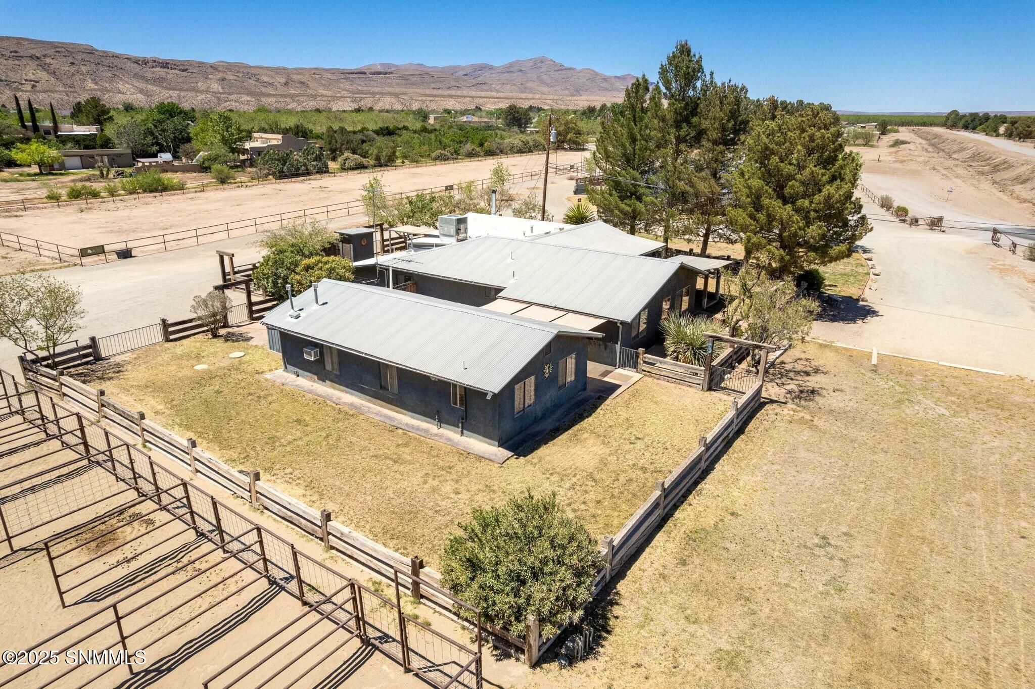1911 Trails End Road Property Photo 81
