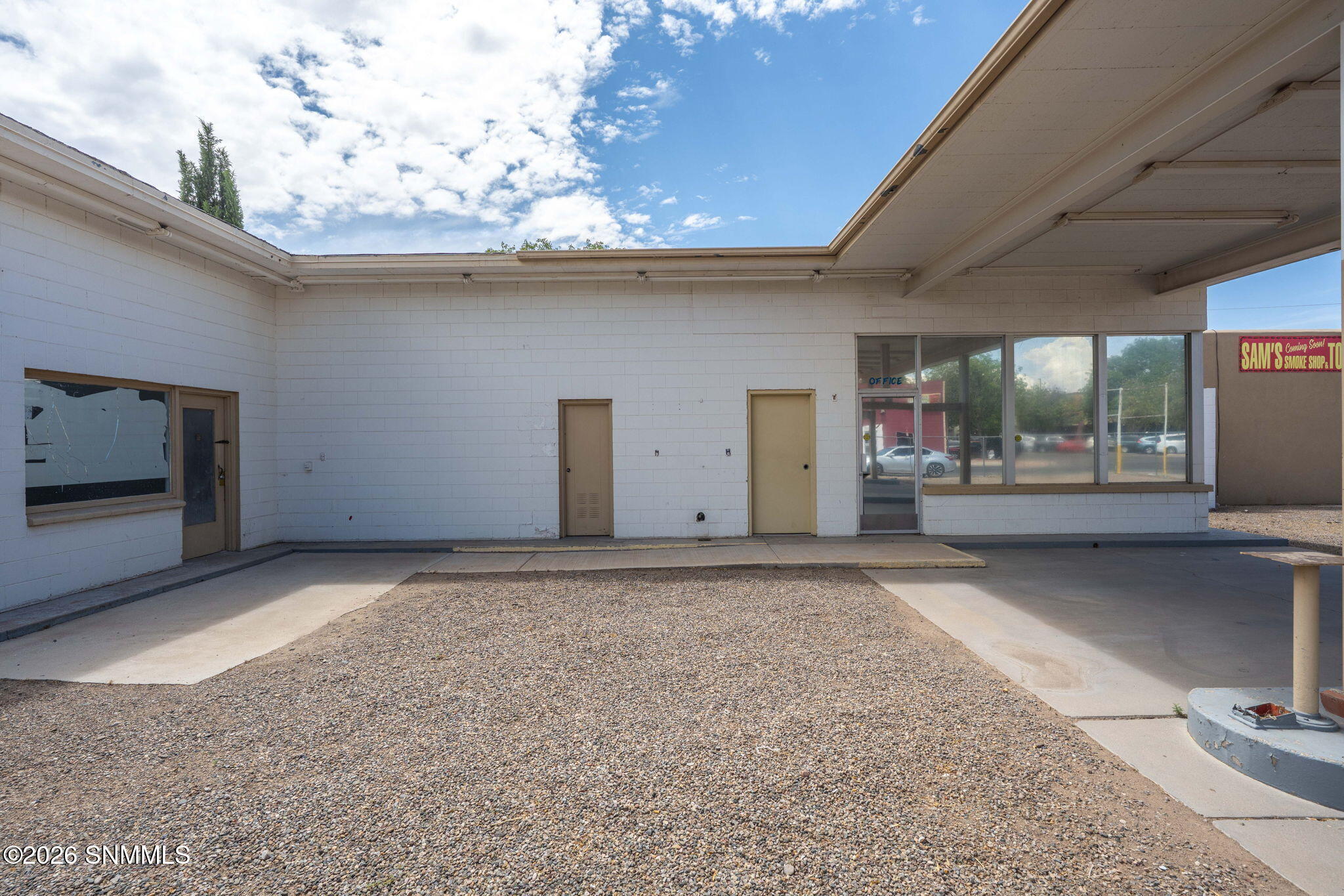 2602654 Property Photo 3