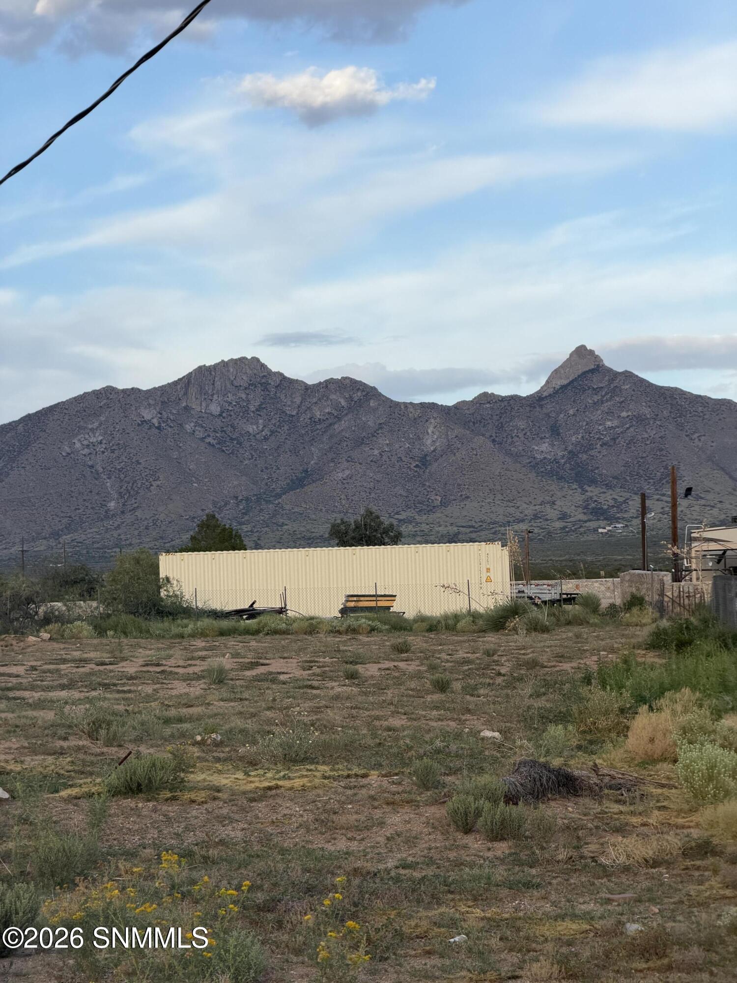 6693 Jack Rabbit Road Property Photo 5