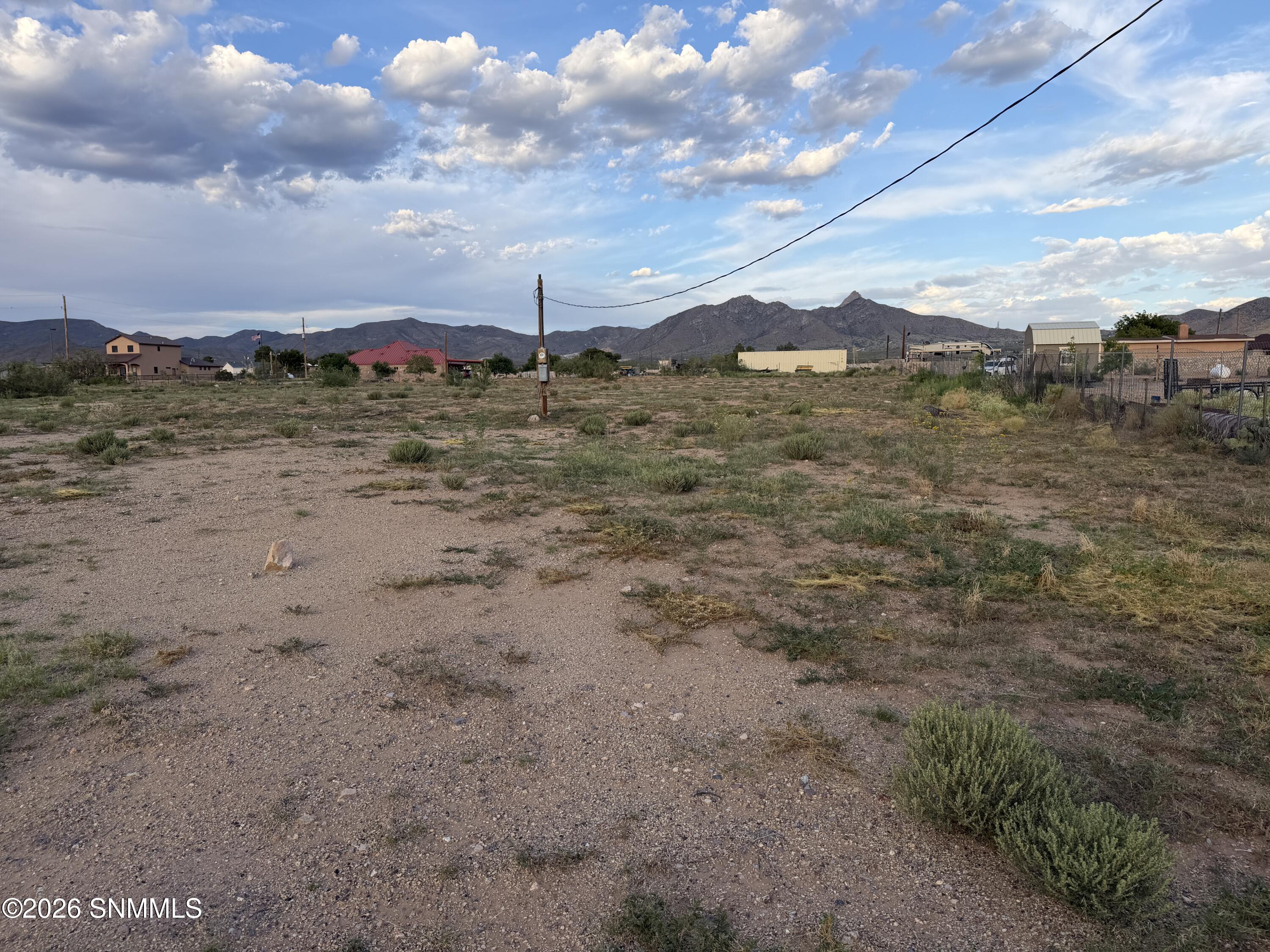 6693 Jack Rabbit Road Property Photo 6