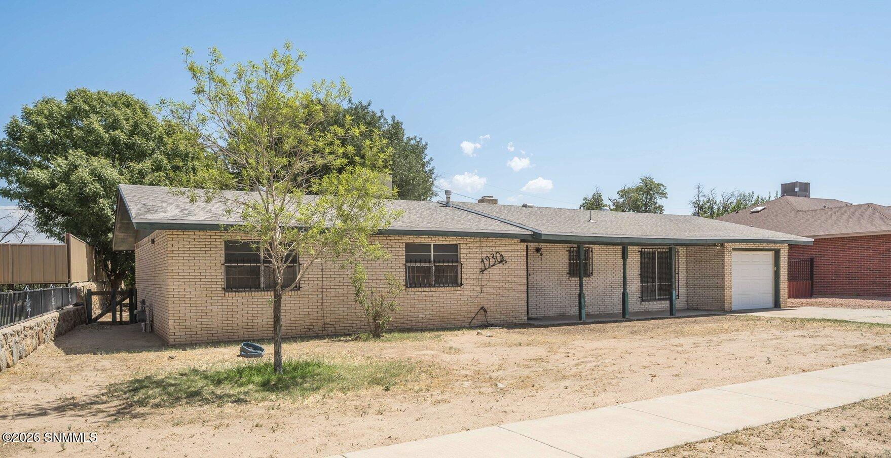 1930 Rosedale Drive Property Photo 1