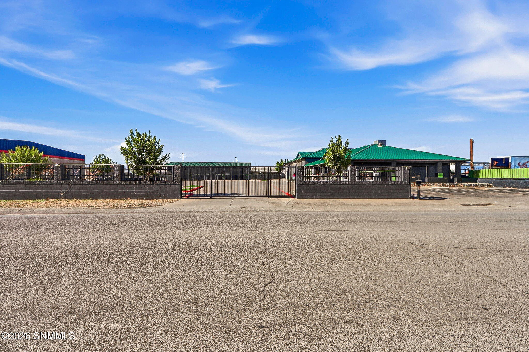 1805 Futurity Drive Property Photo 4