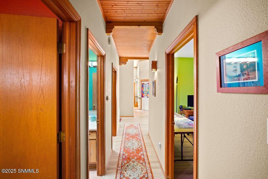 2272 Sunrise Point Road Property Photo 25