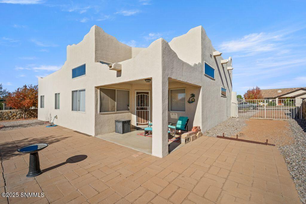 2272 Sunrise Point Road Property Photo 40