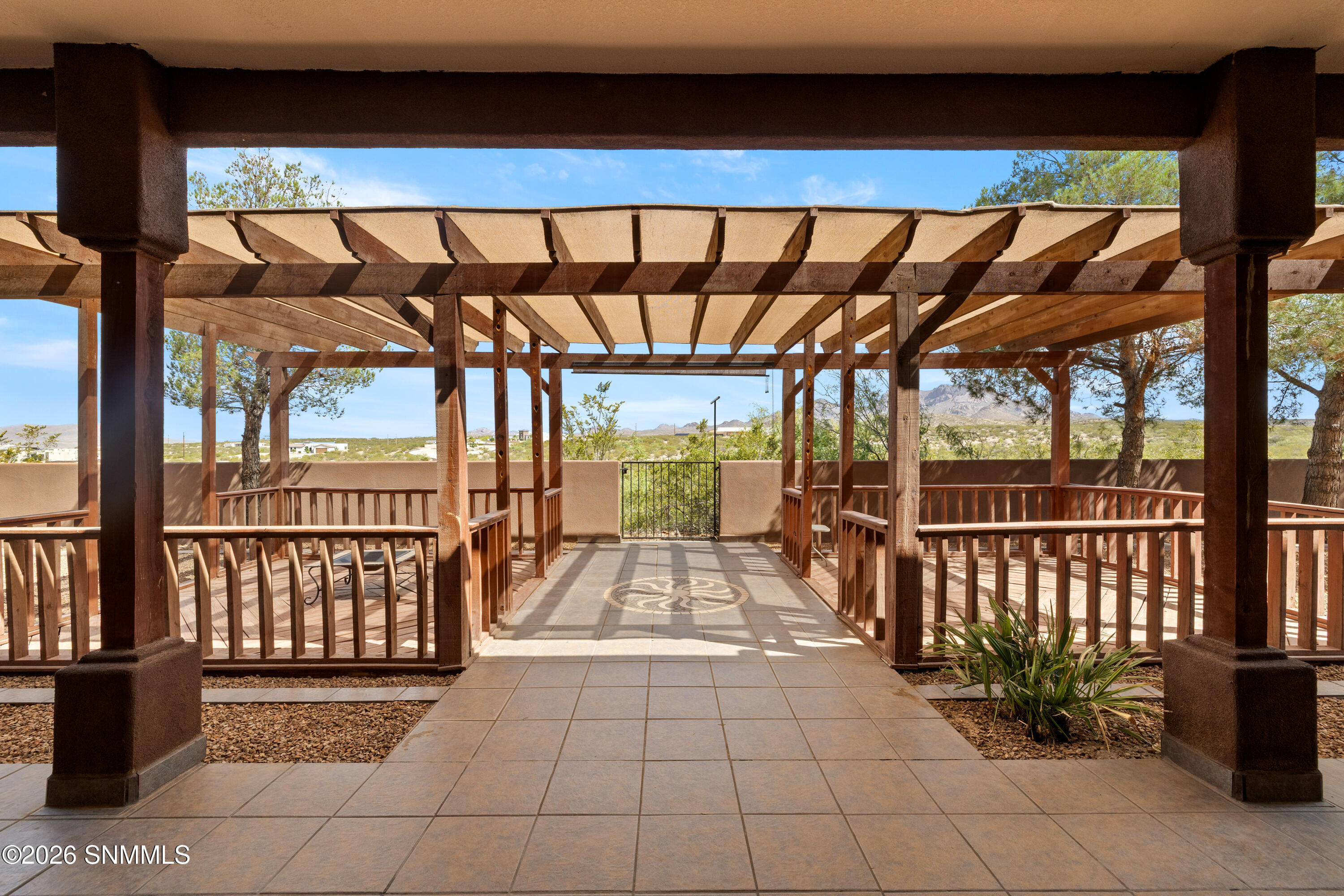 2355 Rincon De Amigos Property Photo 23