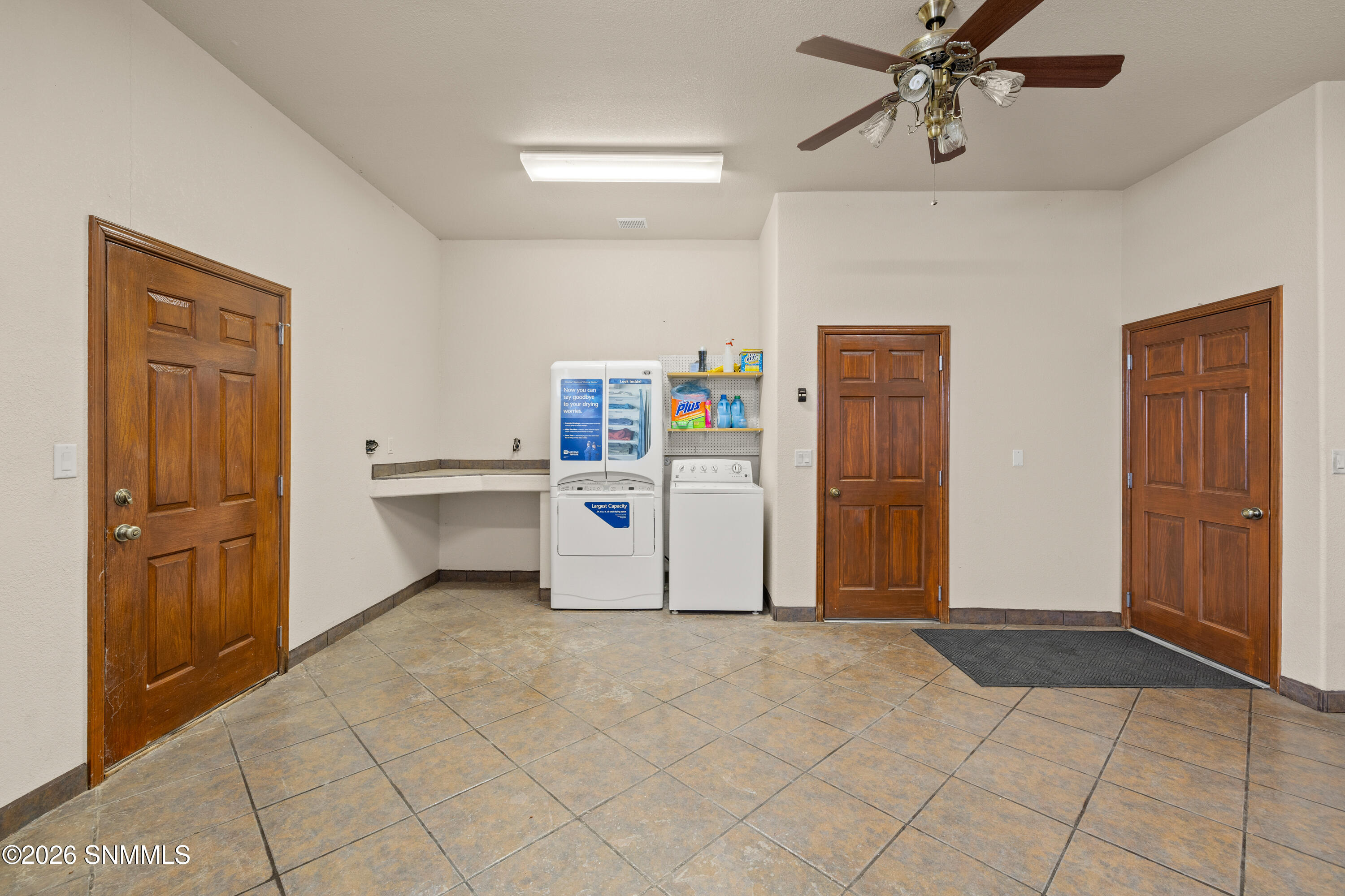 2355 Rincon De Amigos Property Photo 32