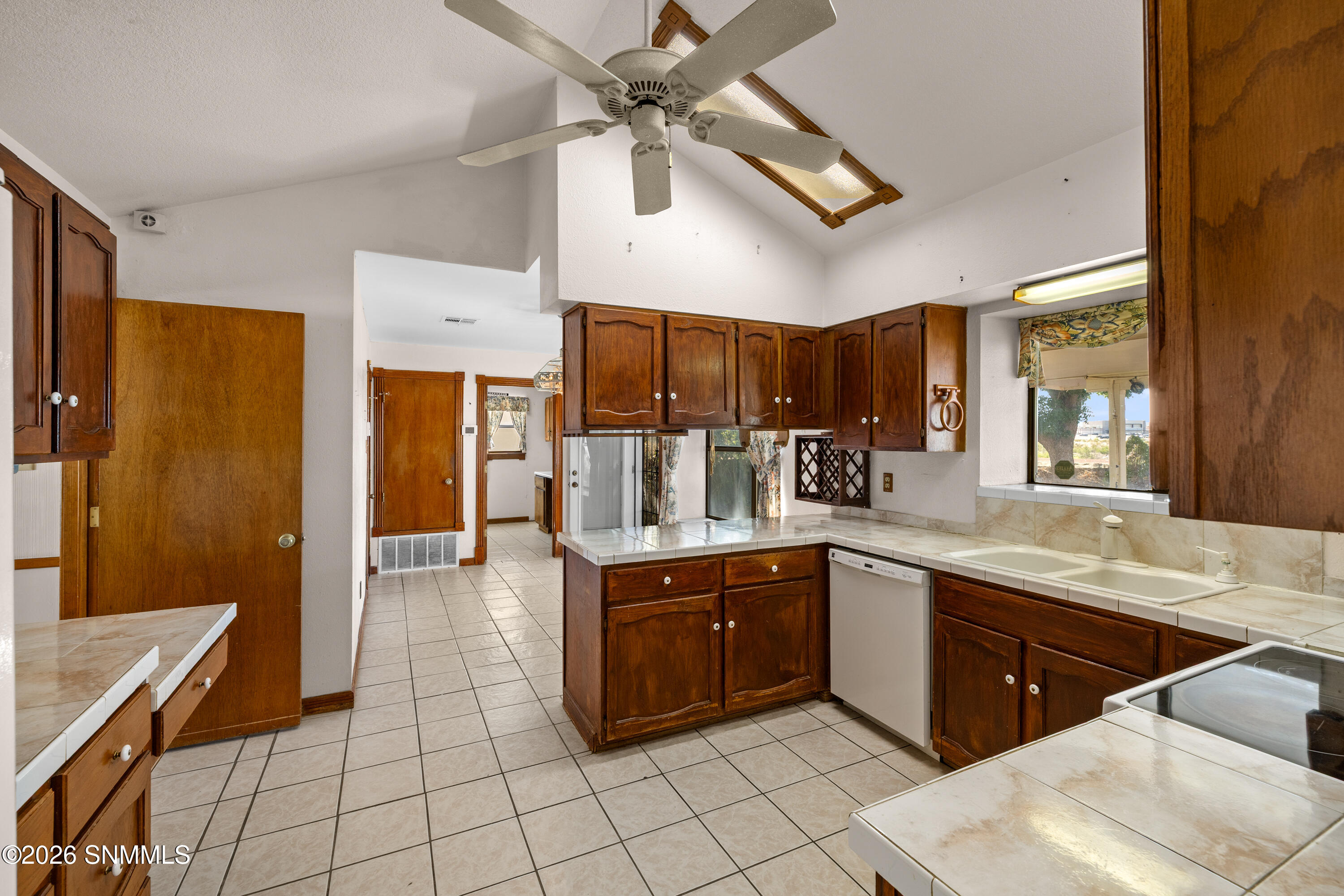 2253 Cimarron Drive Property Photo 14