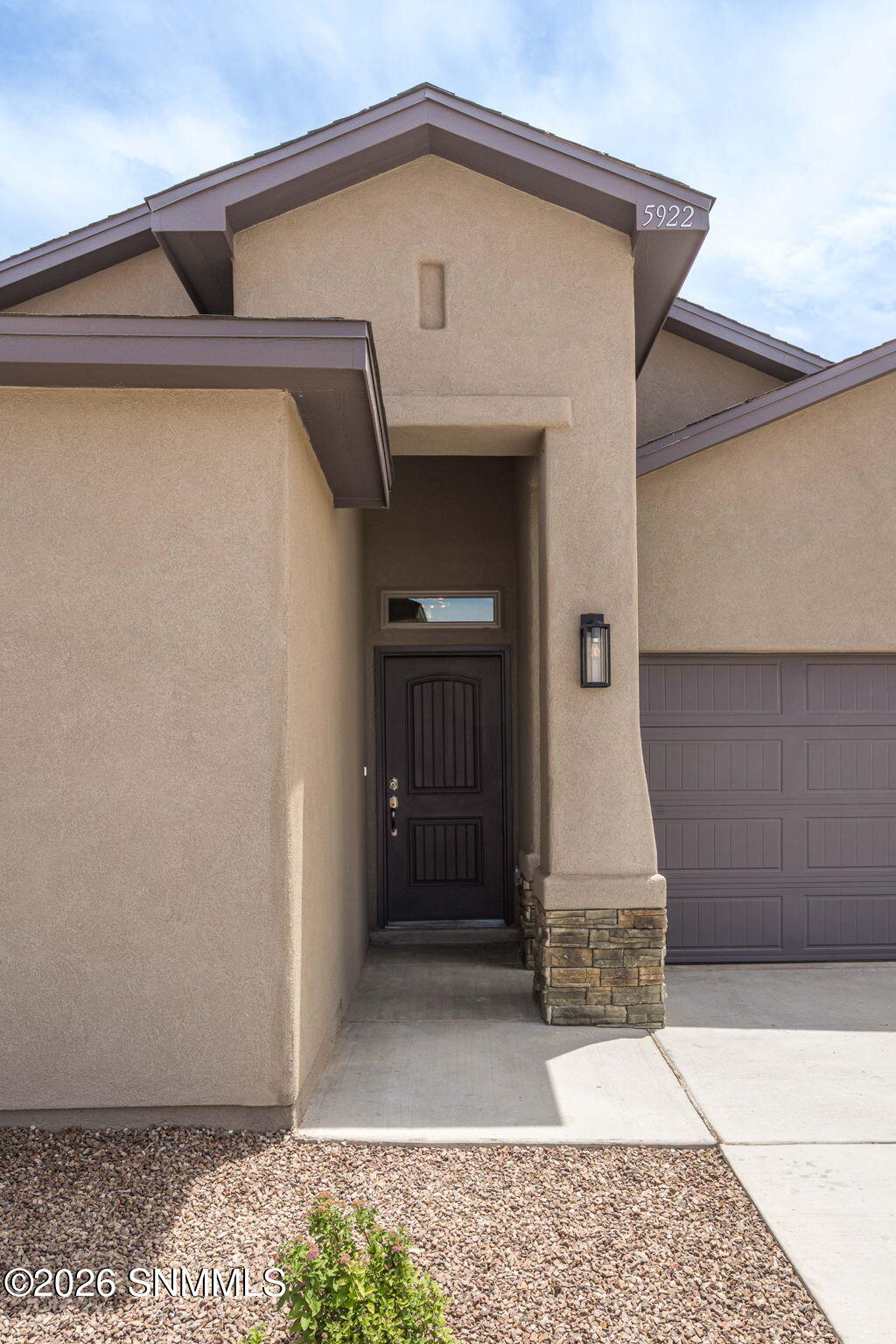 5922 Diaz Loop Property Photo 3