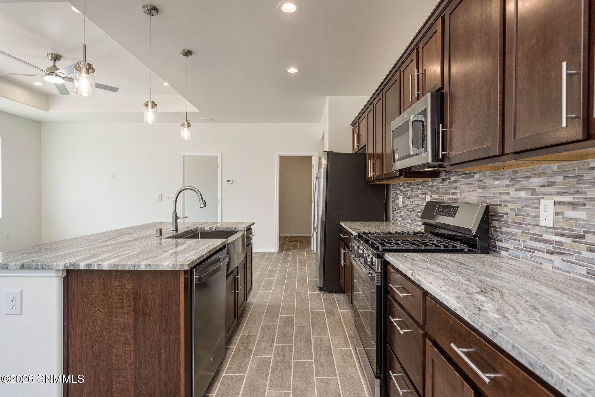 5922 Diaz Loop Property Photo 14