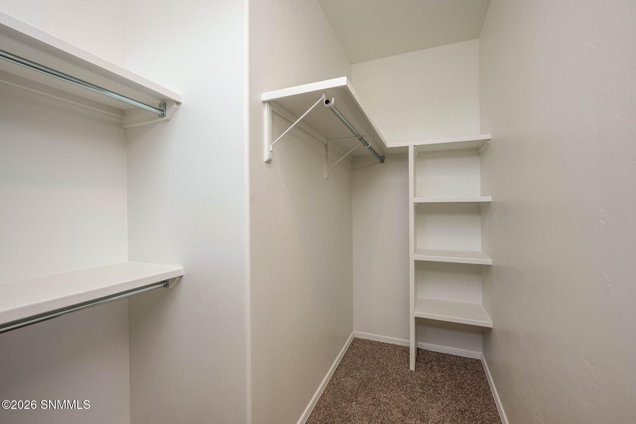 5922 Diaz Loop Property Photo 29