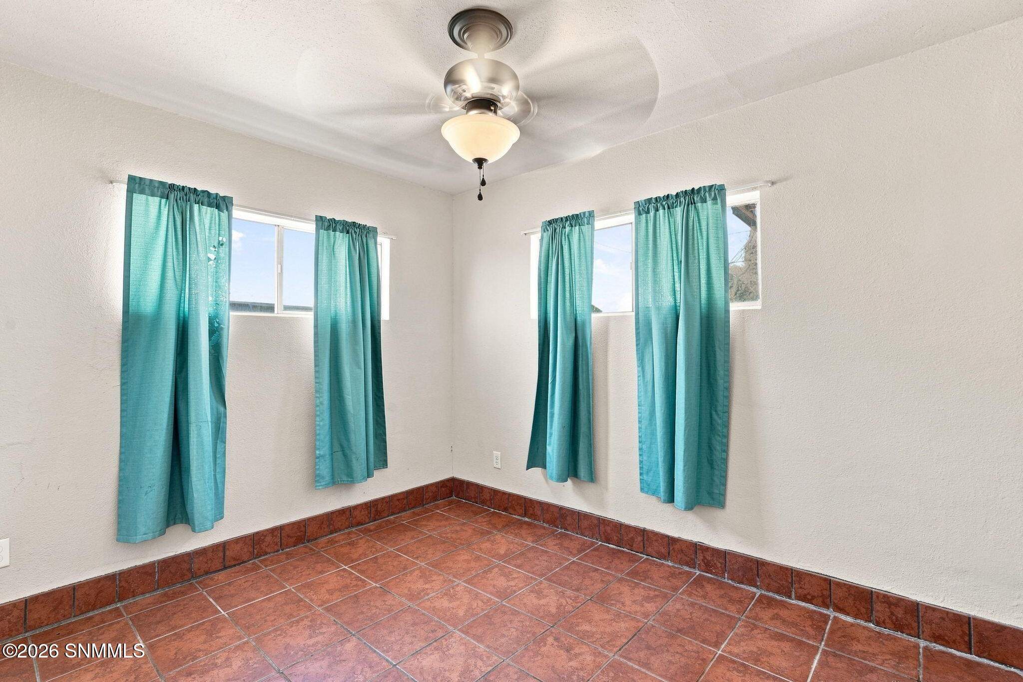 1520 Mayfield Road Property Photo 18
