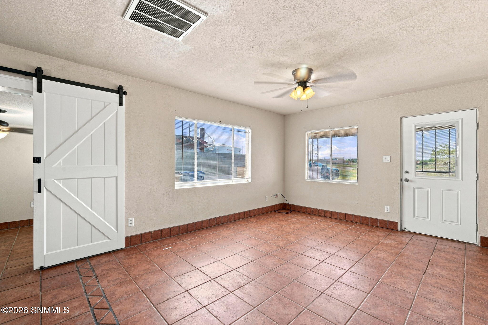 1520 Mayfield Road Property Photo 20