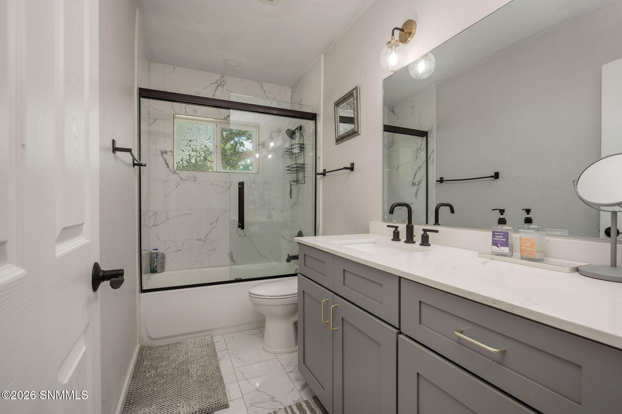 405 Milton Avenue Property Photo 28