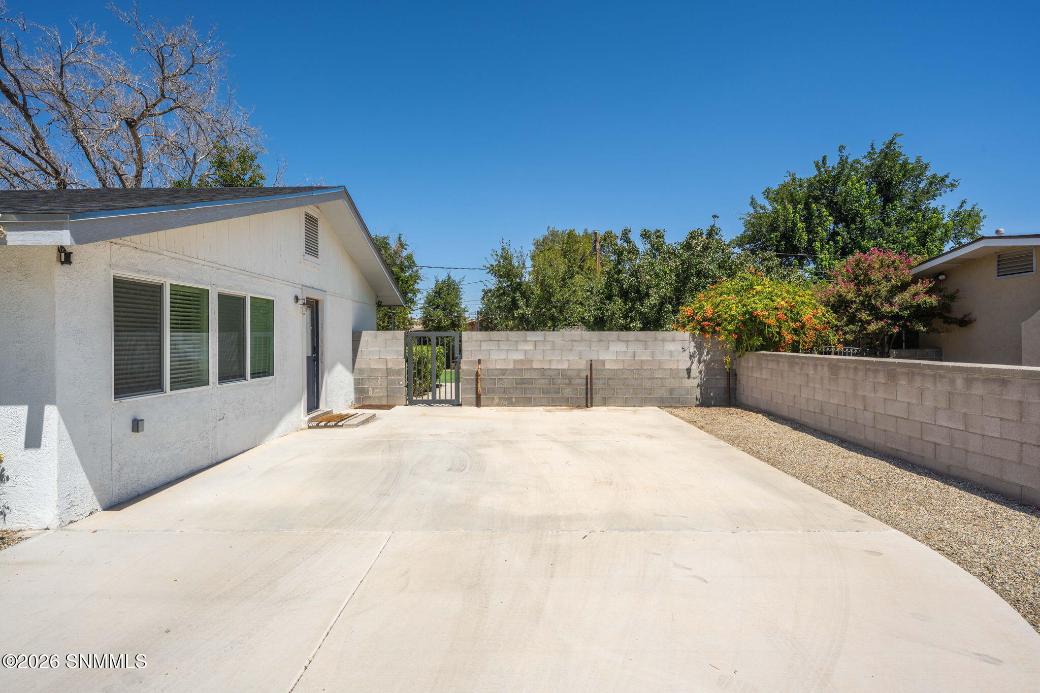 405 Milton Avenue Property Photo 49