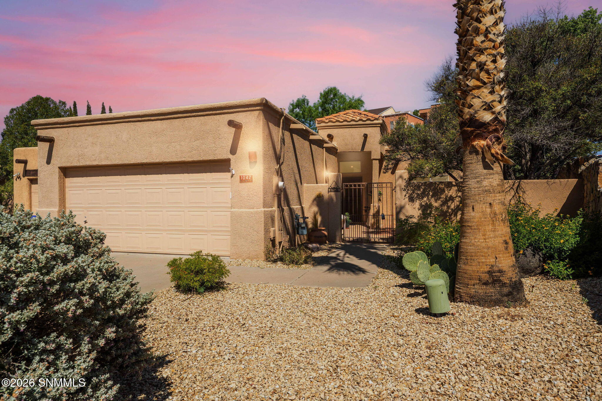 1042 Mormon Drive Property Photo 1