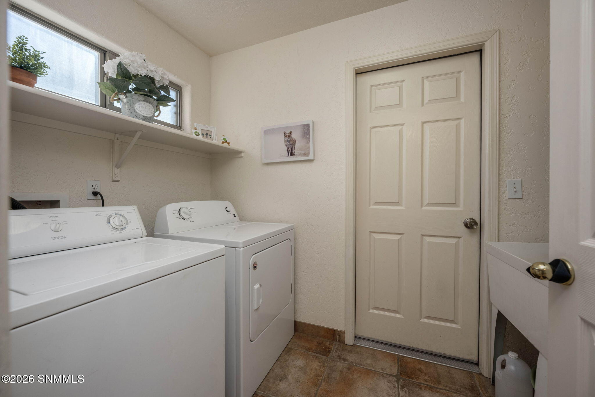 1042 Mormon Drive Property Photo 11