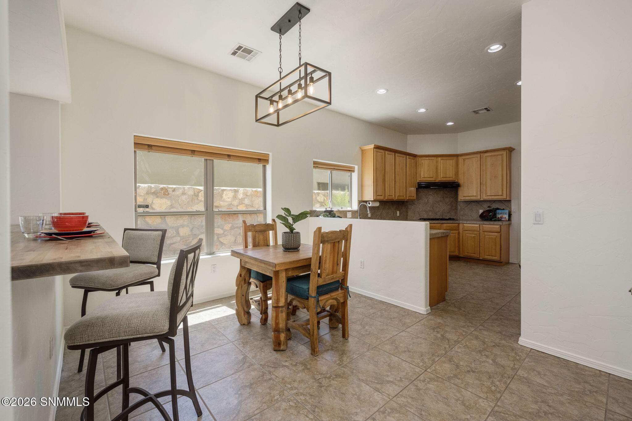 1900 N Sonoma Ranch Boulevard Property Photo 12