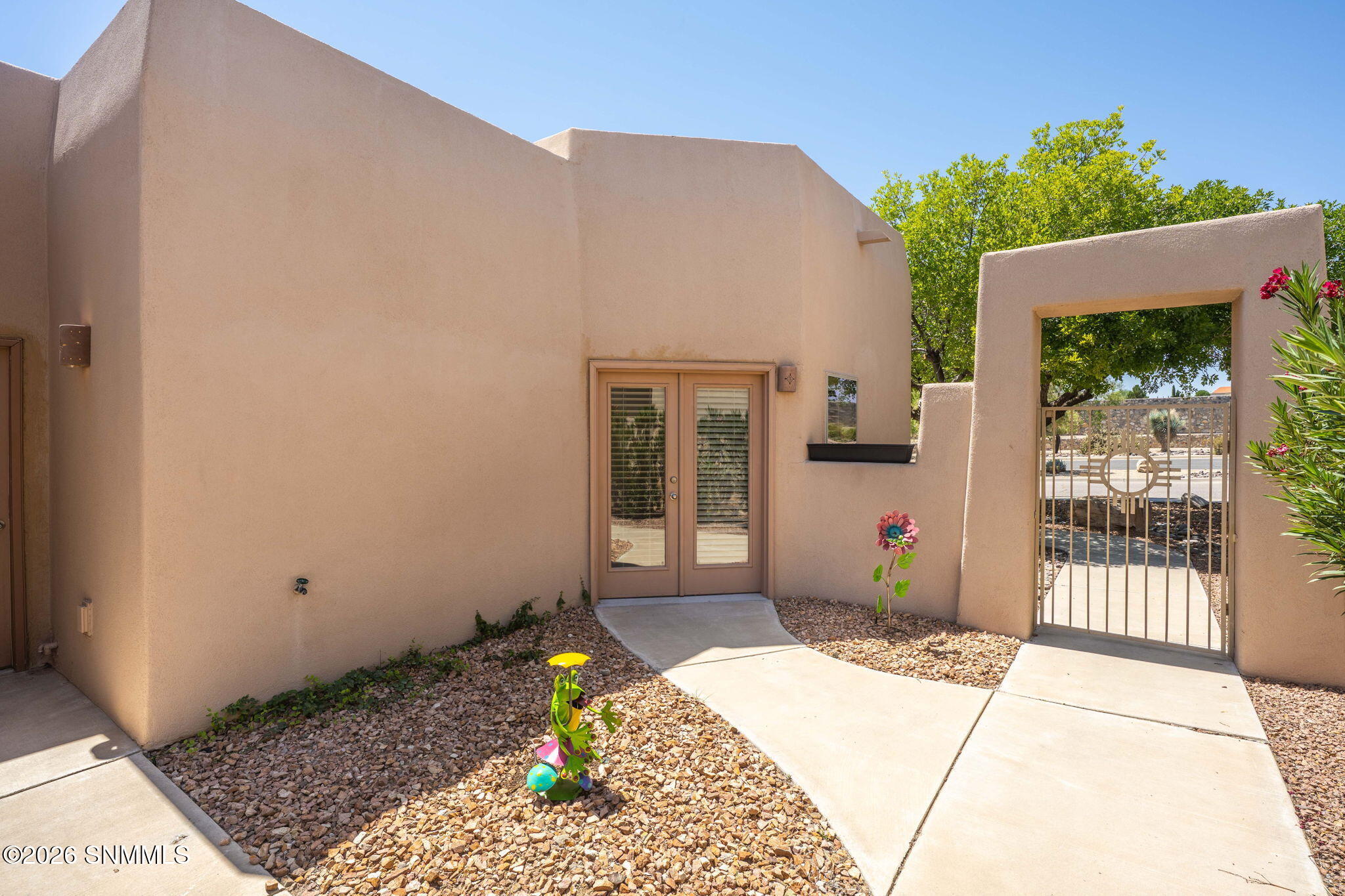 1900 N Sonoma Ranch Boulevard Property Photo 37