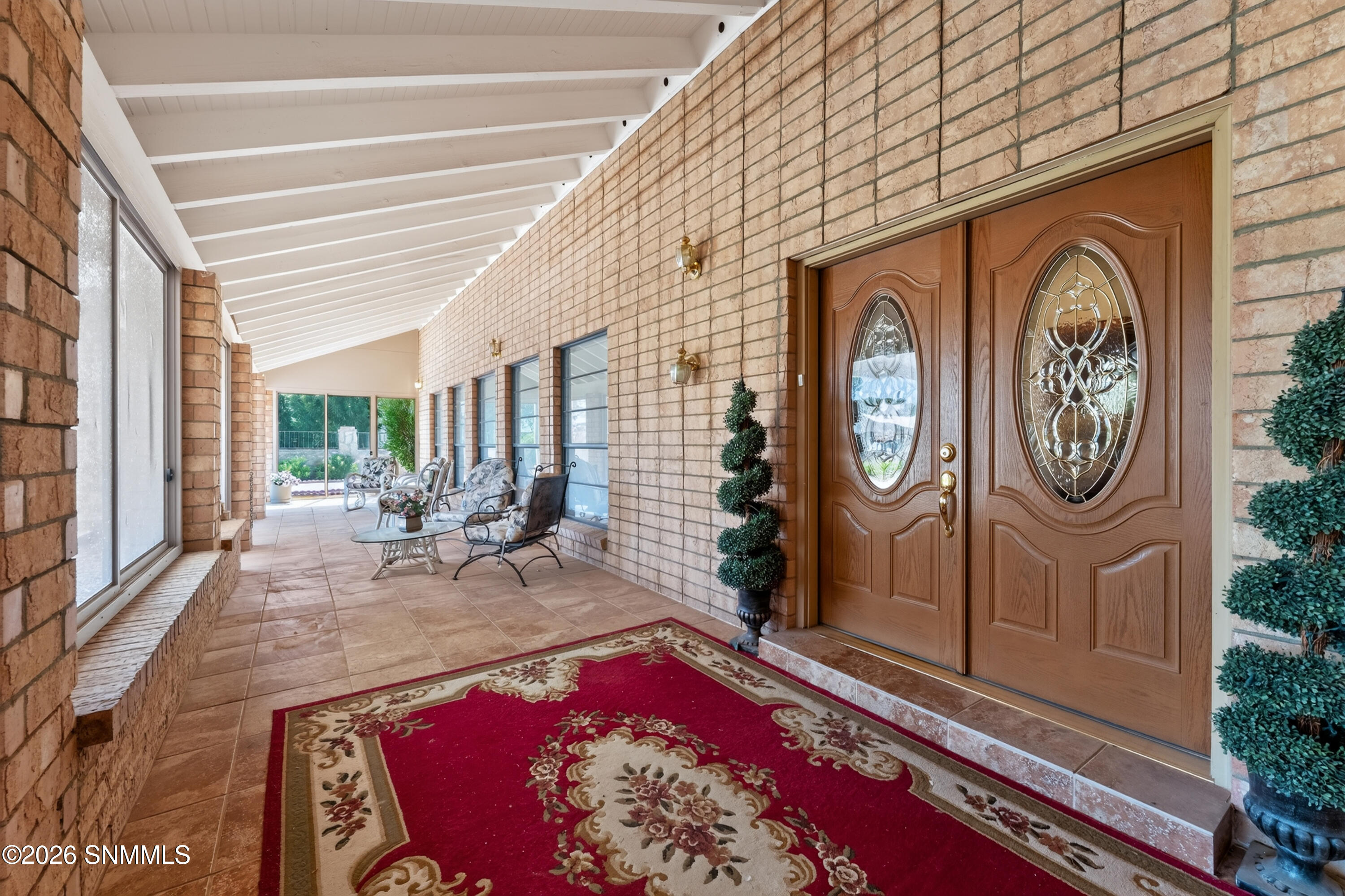 208 Magic Shadow Drive Property Photo 3