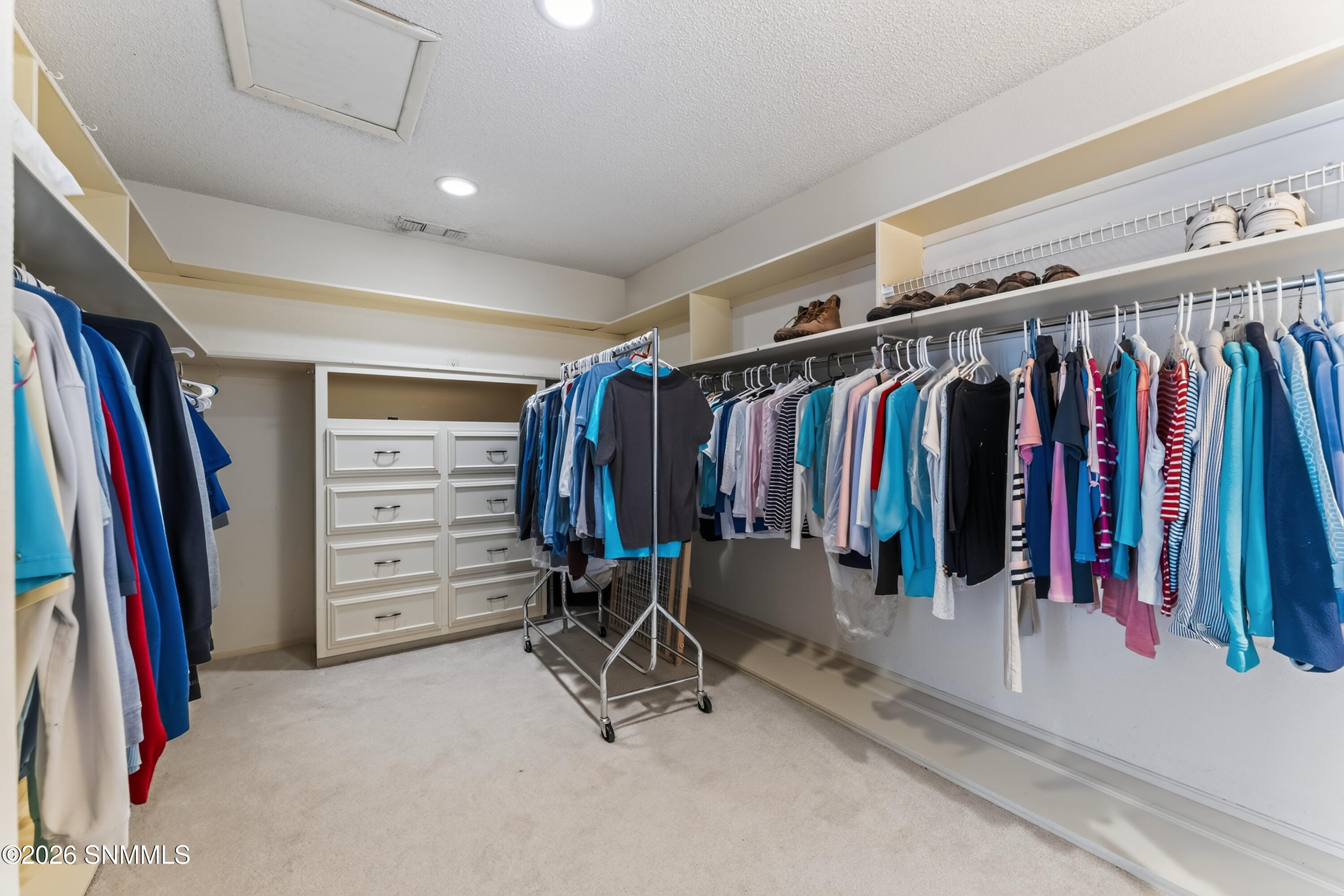 208 Magic Shadow Drive Property Photo 27