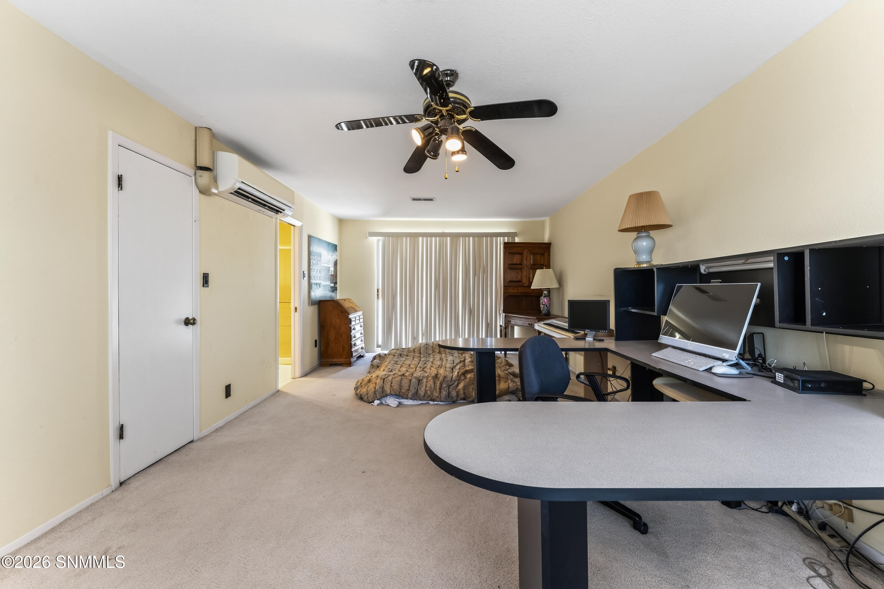 208 Magic Shadow Drive Property Photo 44