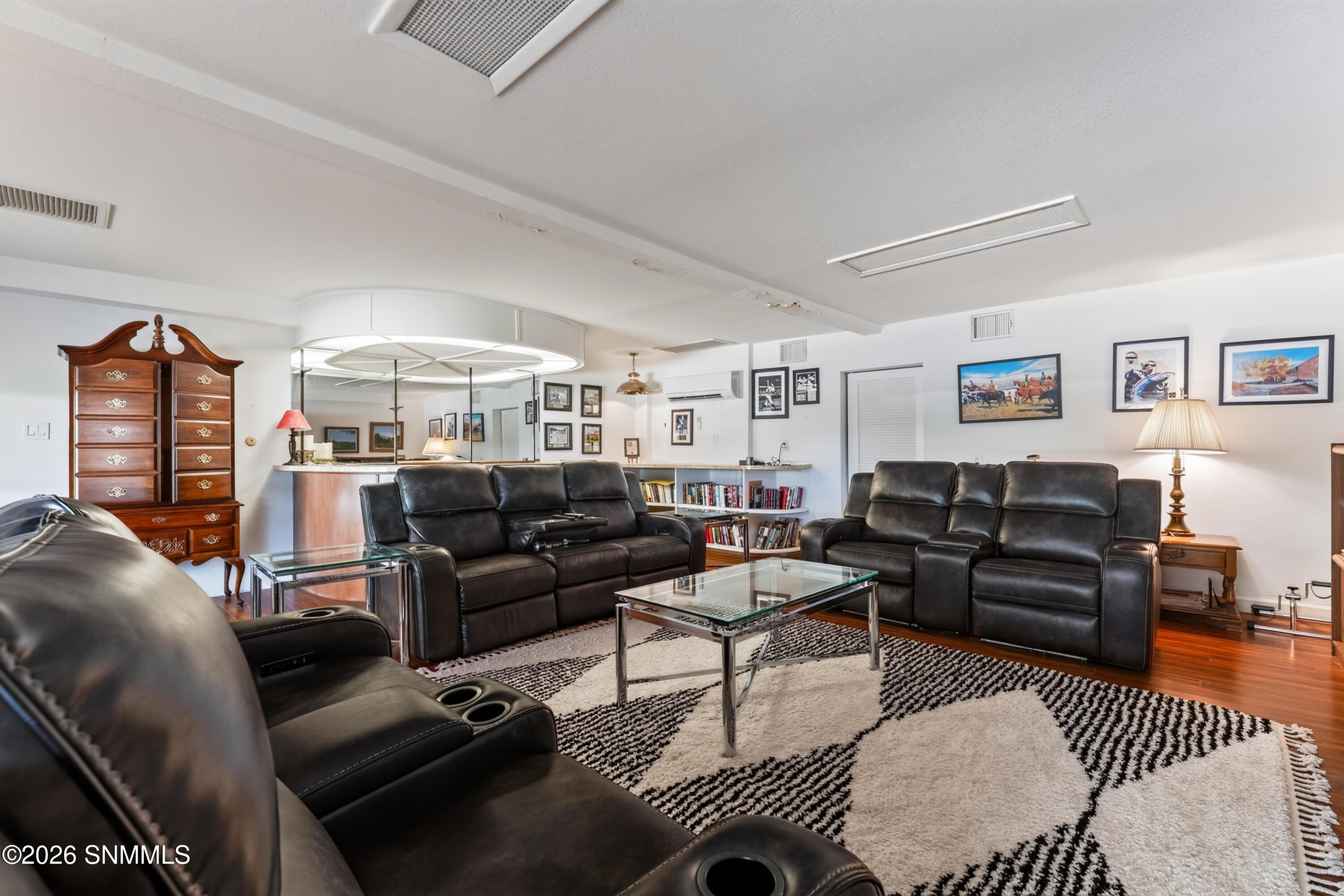 208 Magic Shadow Drive Property Photo 48
