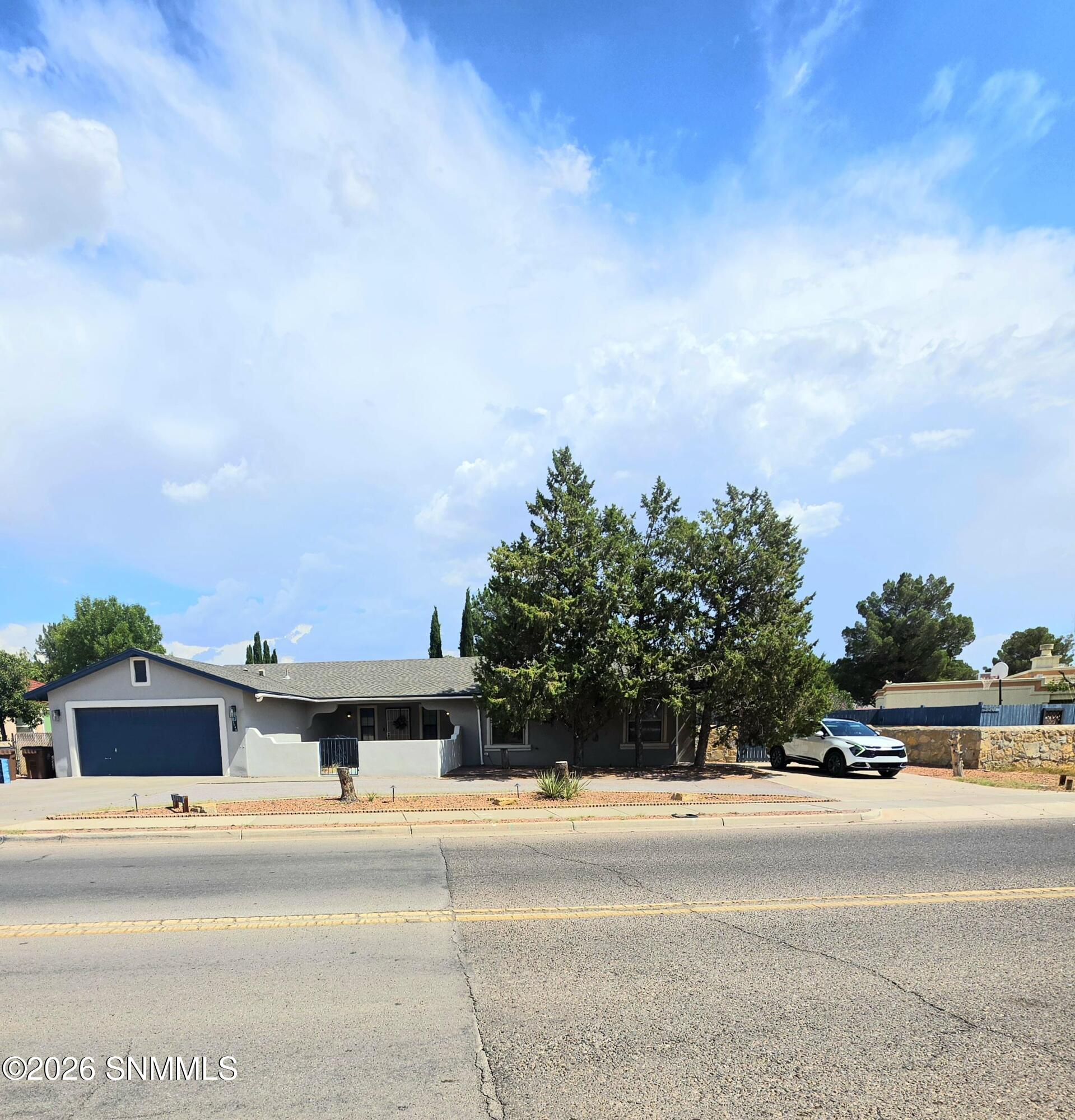 3048 Spitz Street Property Photo 4