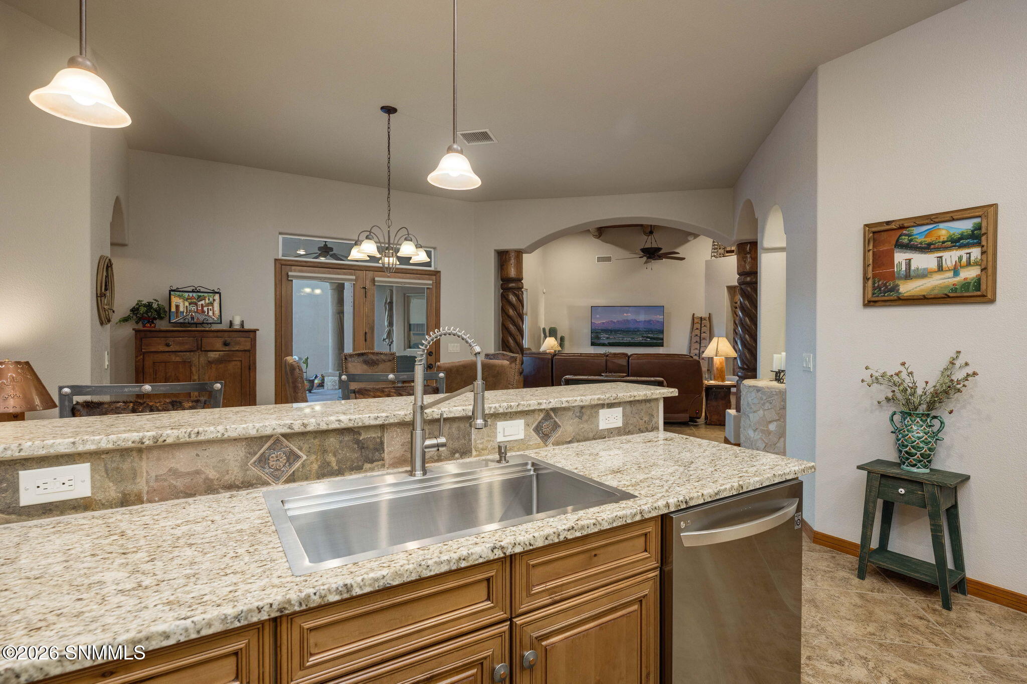 8009 Constitution Road Property Photo 23