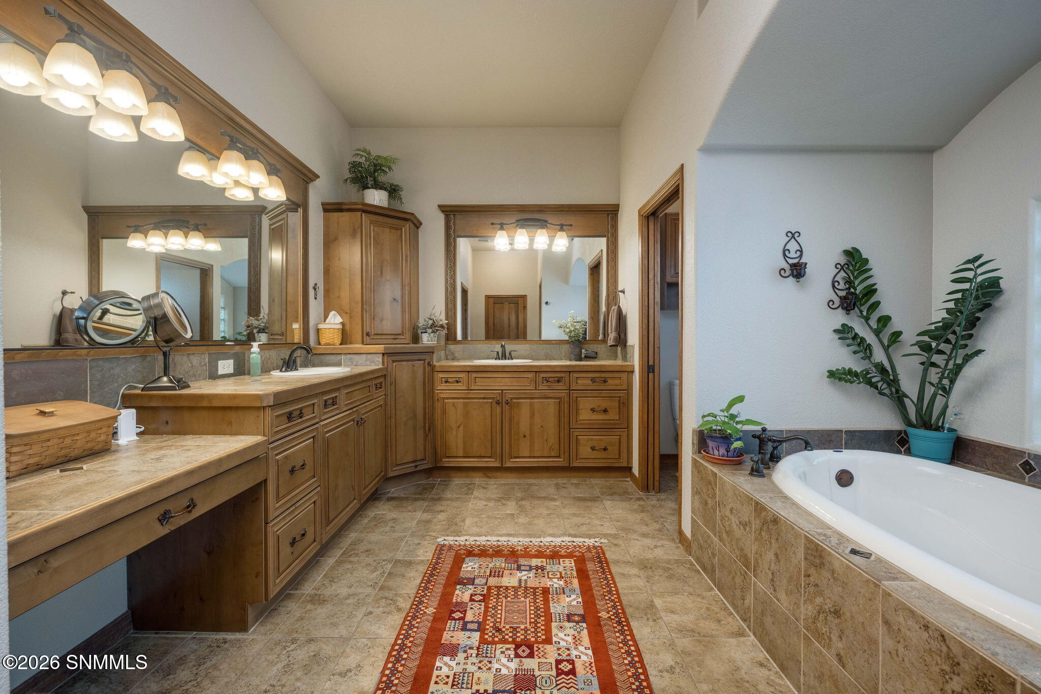 8009 Constitution Road Property Photo 36