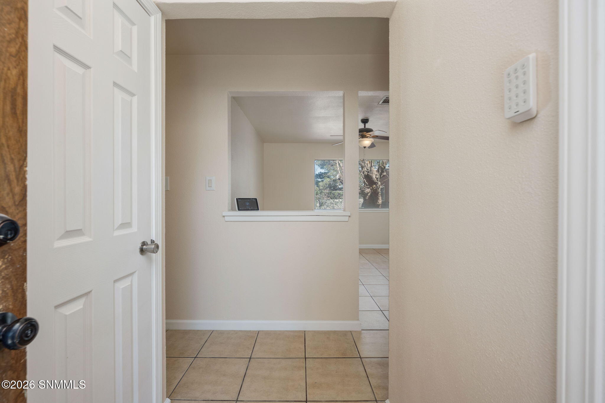 1853 Seldon Avenue Property Photo 5