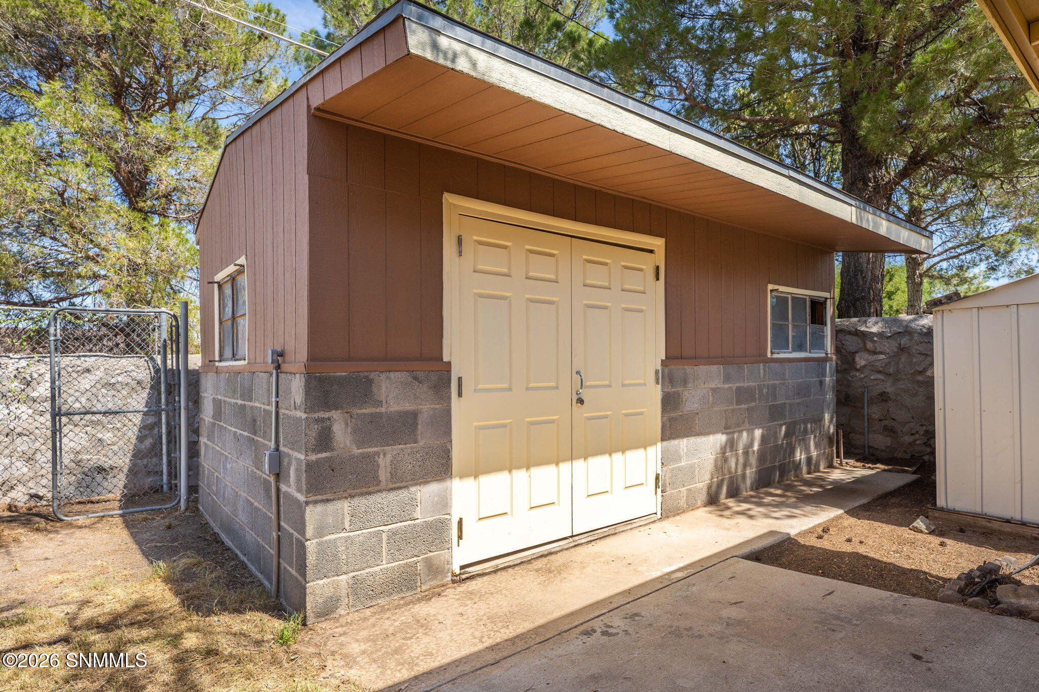 1853 Seldon Avenue Property Photo 29
