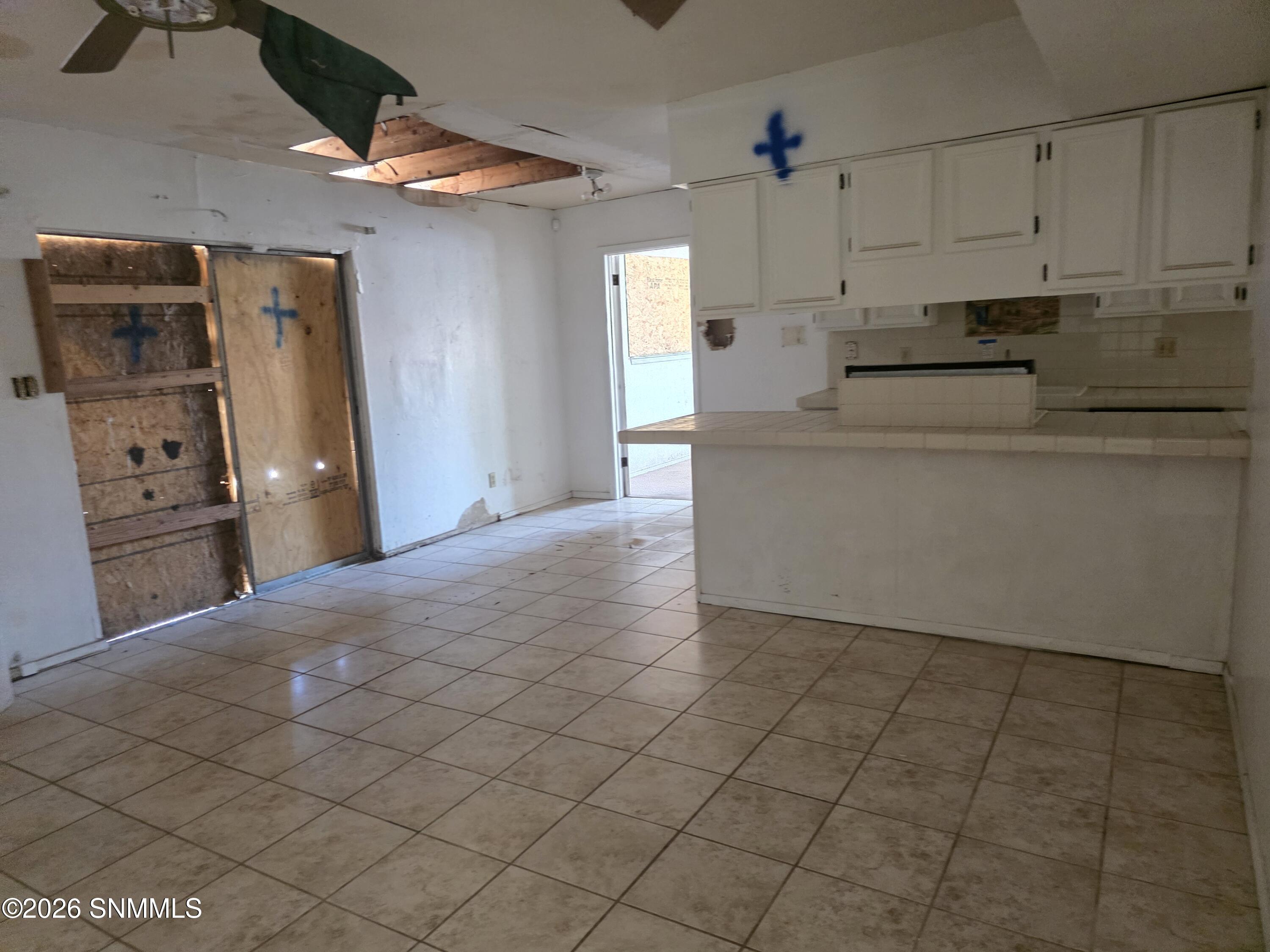 1105 N Mesilla Street Property Photo 6