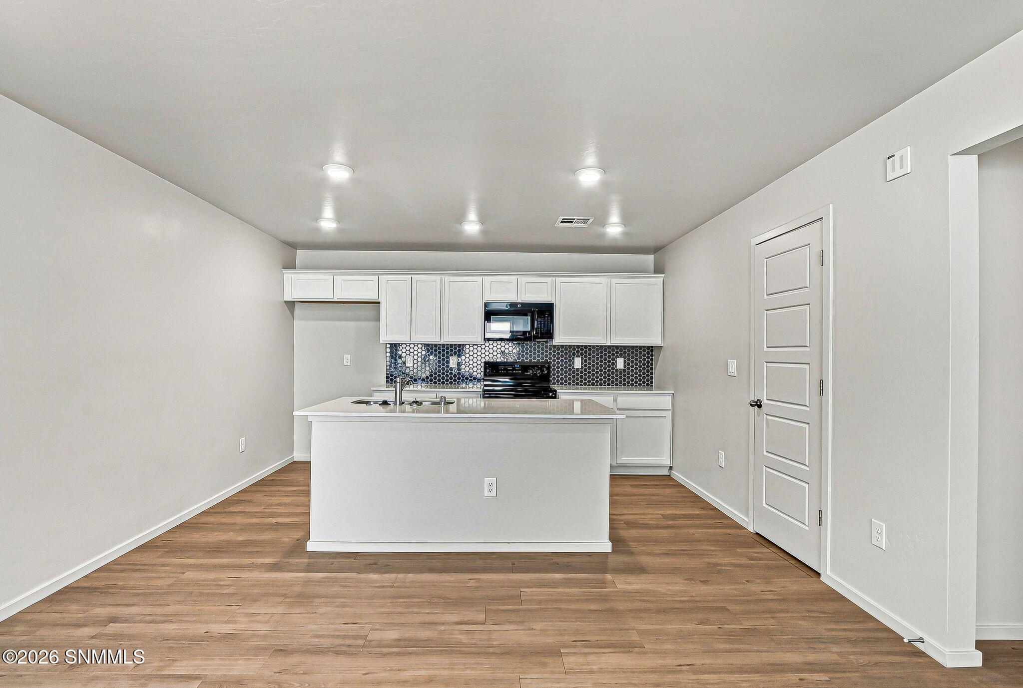 5540 Primorosa Place Property Photo 16