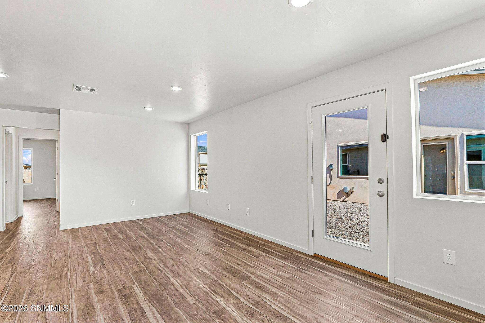5562 Sierra Verde Place Property Photo 5