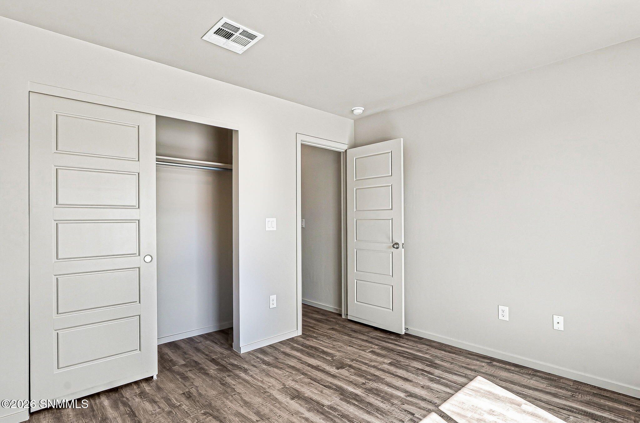5567 Primorosa Place Property Photo 6