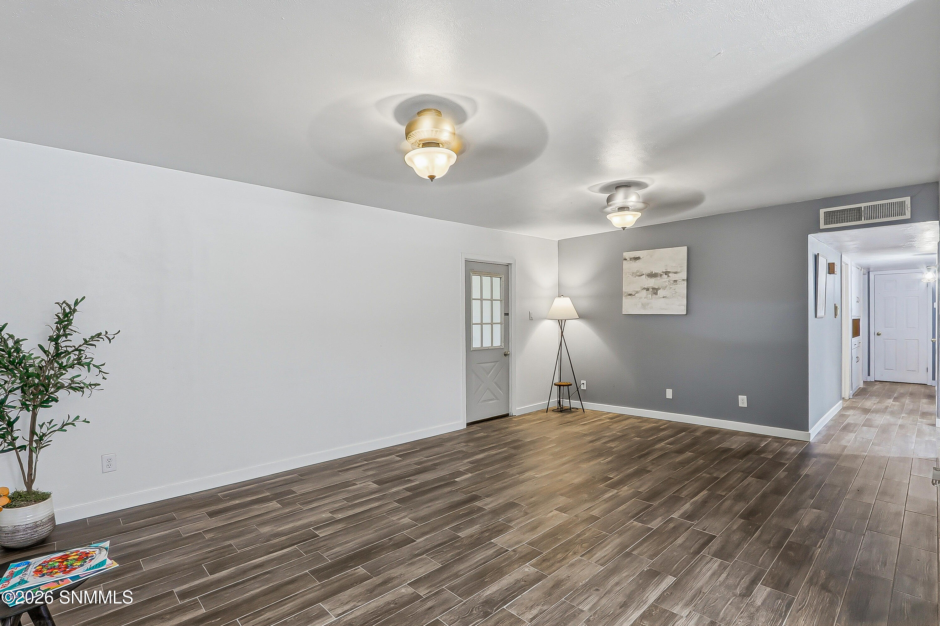 940 Calle Del Sol Property Photo 7
