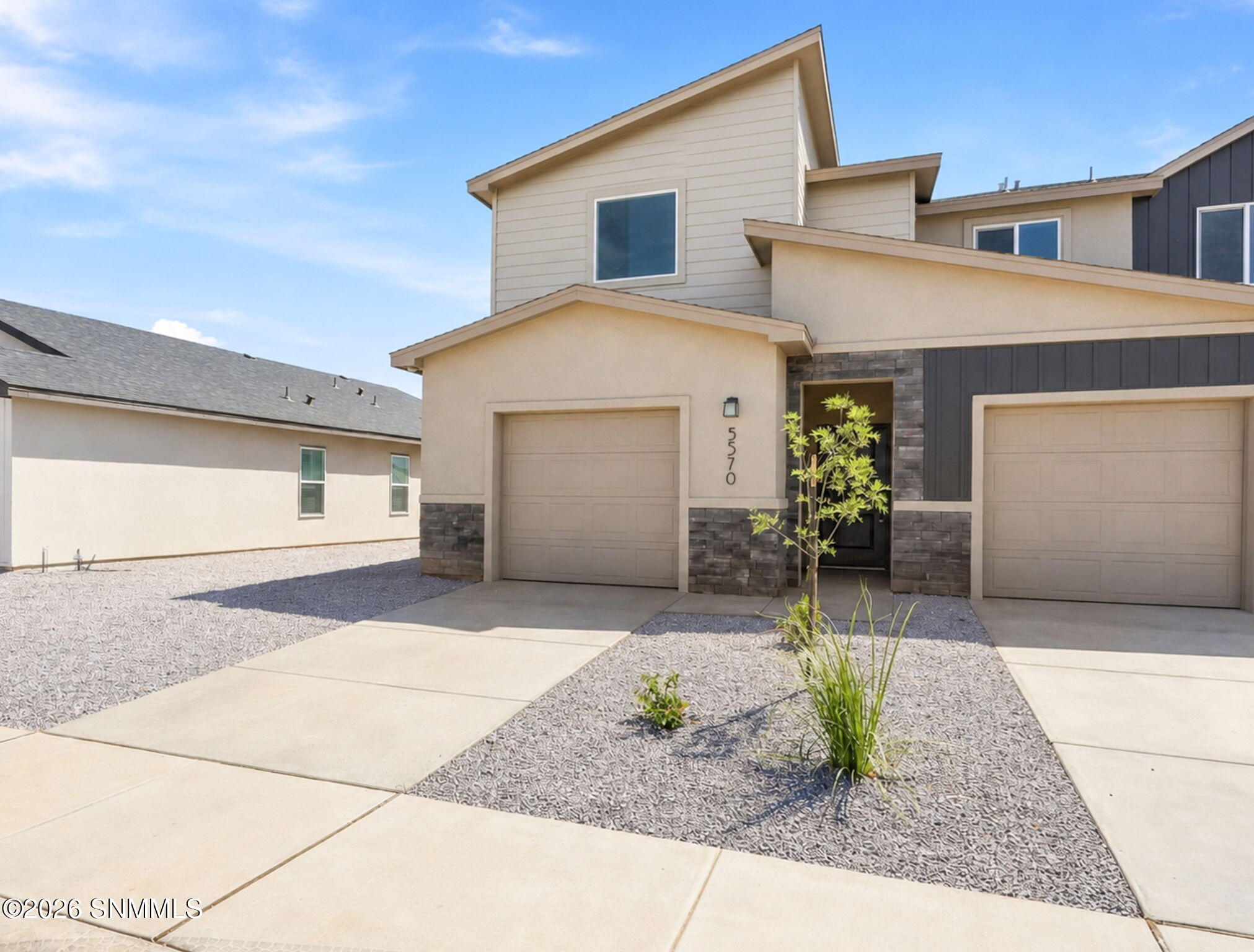 5570 Primorosa Place Property Photo 1