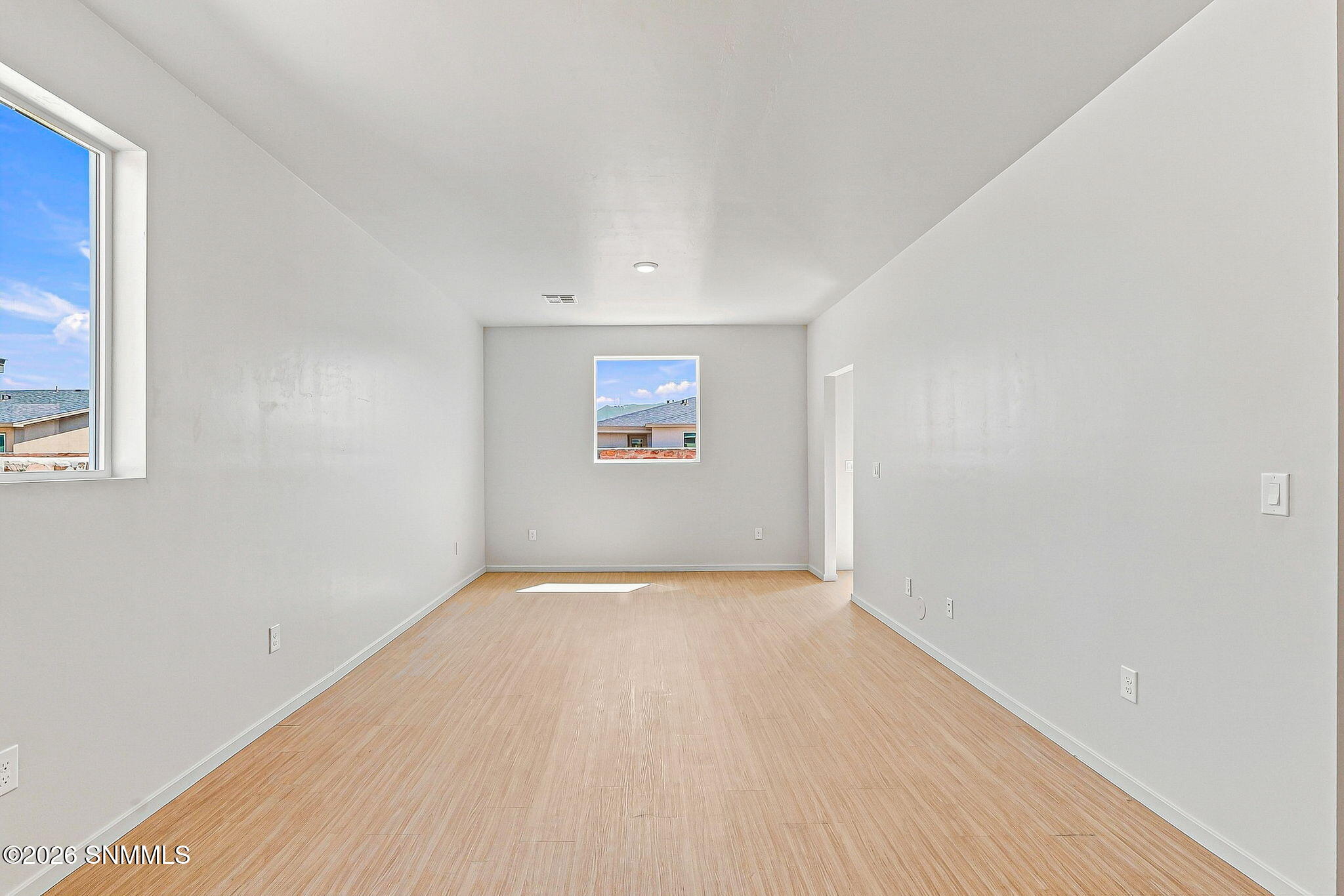 5570 Primorosa Place Property Photo 14