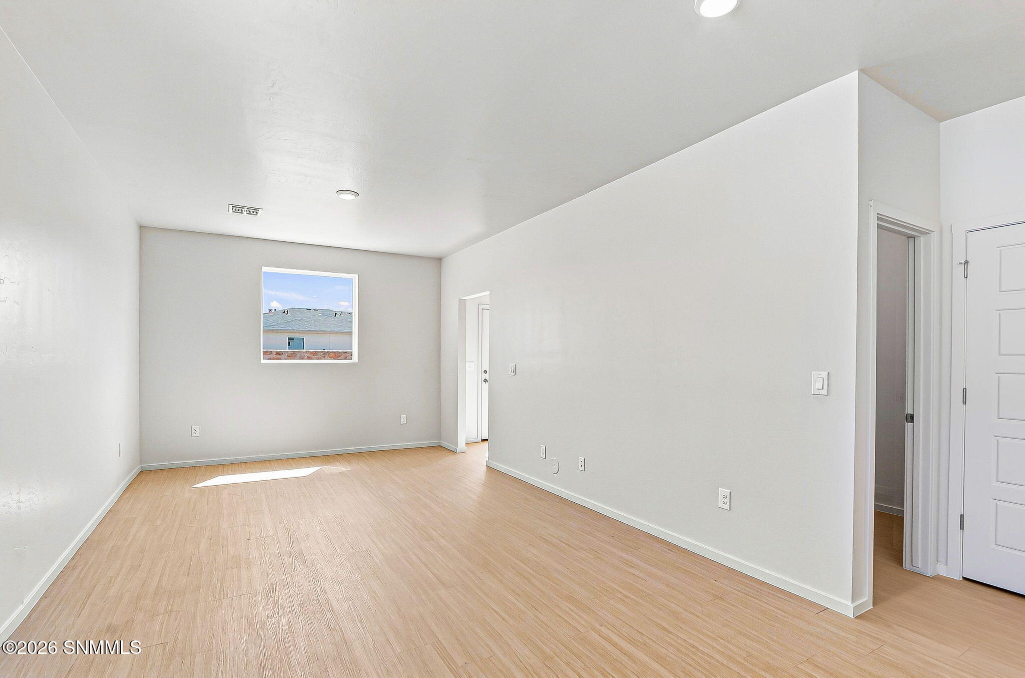 5570 Primorosa Place Property Photo 15