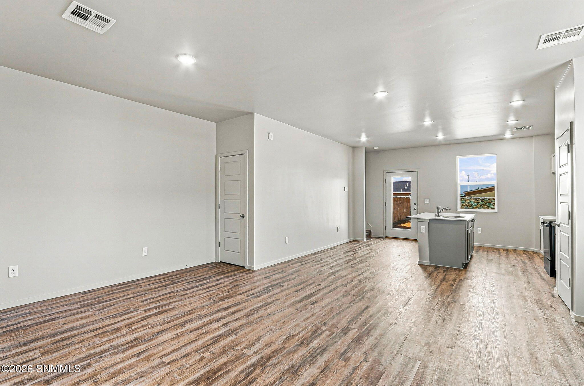 5542 Sierra Verde Place Property Photo 4