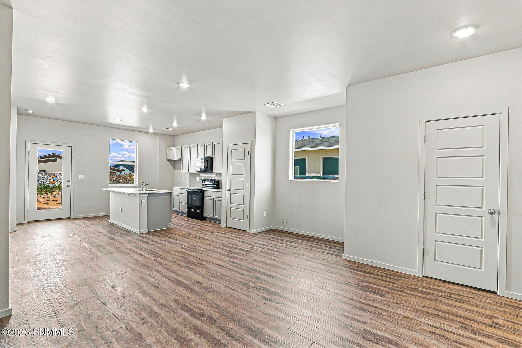 5542 Sierra Verde Place Property Photo 5