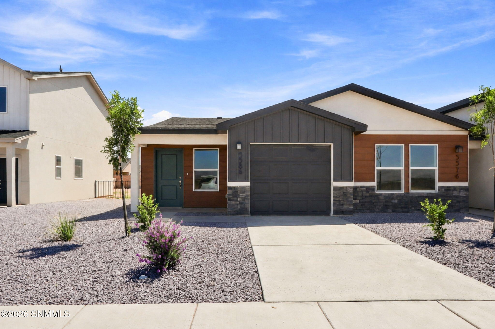 5586 Risa Allegra Place Property Photo 1
